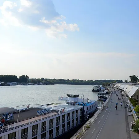 Rmb Savamala
